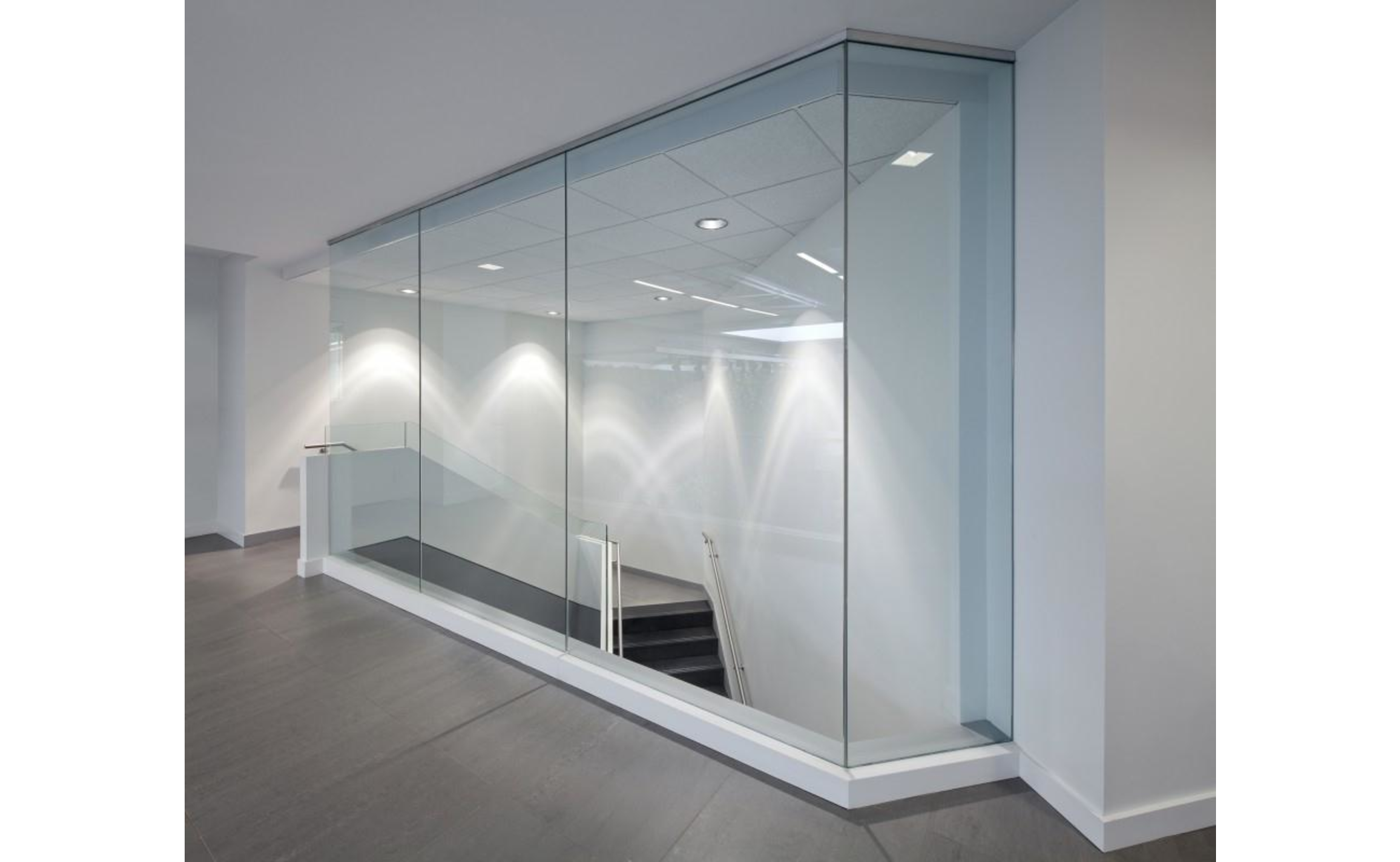 LUXOTTICA CORPORATE HEADQUARTERS Stratford Engineering