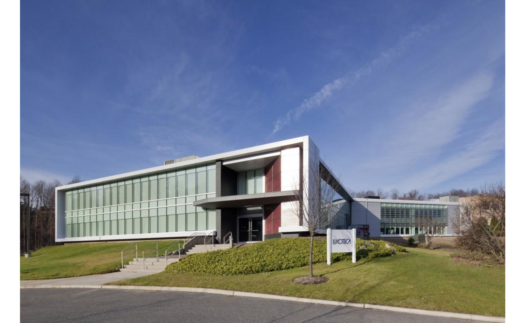 LUXOTTICA CORPORATE HEADQUARTERS Stratford Engineering